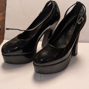 Love Tease Black Platform Heels Patent Leather